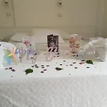 Sen Ξενοδοχείο *